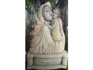 CLAY STATUE OF MOTHER & BABY